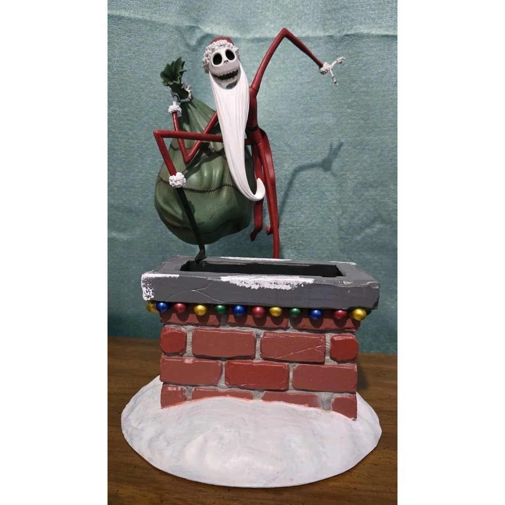 Santa Jack Skellington Diamond Gallery Statue "Sold-as-is"
